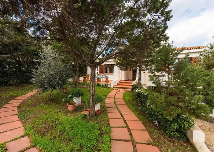 Amazing Detached For Near Stintino