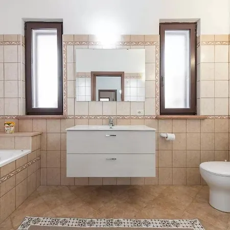 Villa Amazing Detached Near Stintino Punta de su Torrione