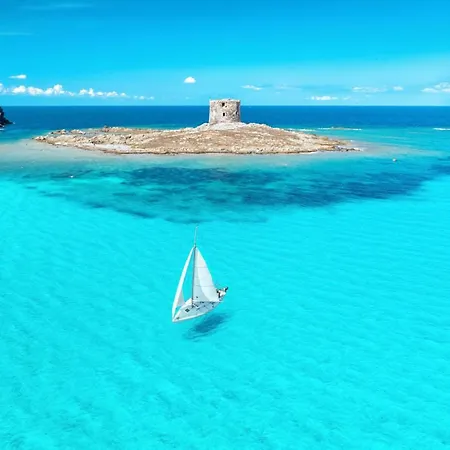 Amazing Detached For 8 Guests Near Stintino * Punta de su Torrione
