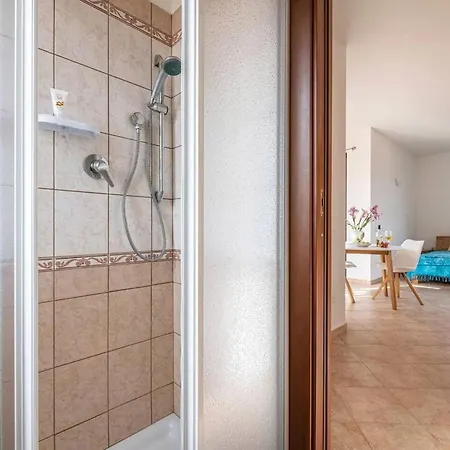 Amazing Detached For 8 Guests Near Stintino Villa *