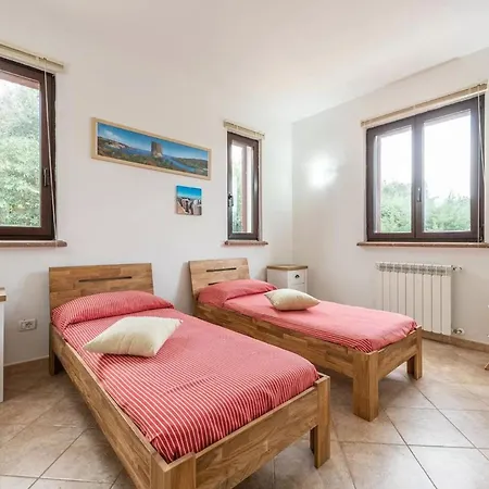 Villa Amazing Detached For 8 Guests Near Stintino