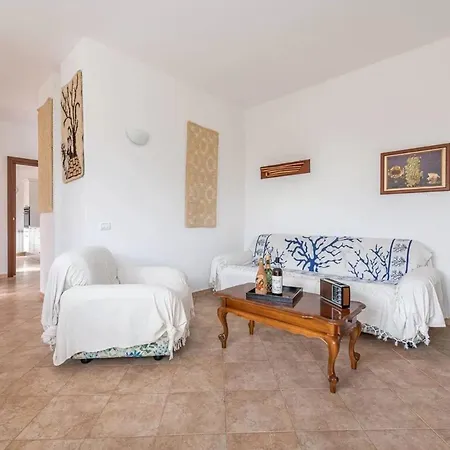 Amazing Detached For 8 Guests Near Stintino Villa