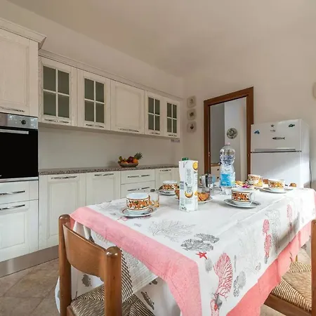 Amazing Detached For 8 Guests Near Stintino Villa